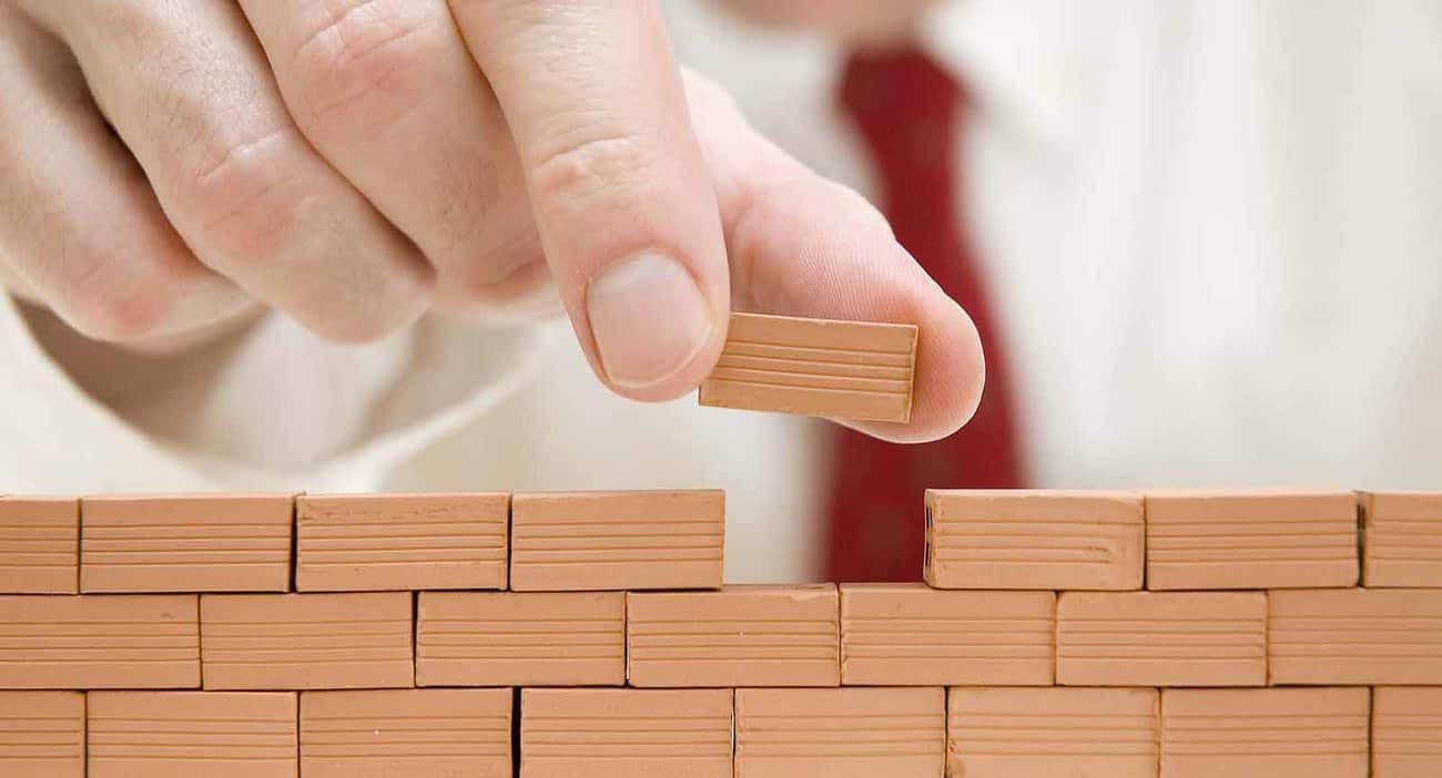 What Can a Party Wall Delay Actually Cost a Project Ewell?