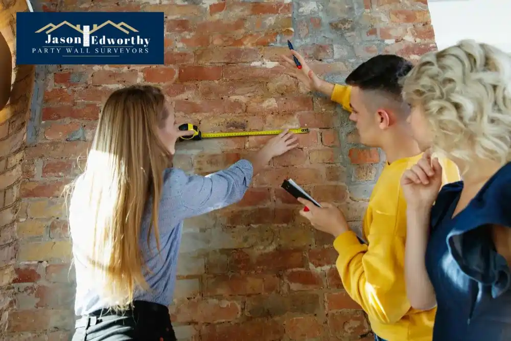 What are the responsibilities of a party wall surveyor Ewell?
